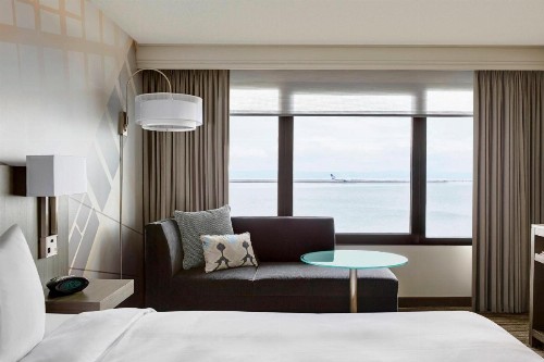 San Francisco Airport Marriott Waterfront - image 11