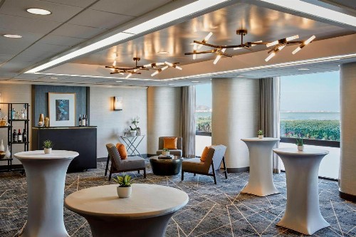 San Francisco Airport Marriott Waterfront - image 49