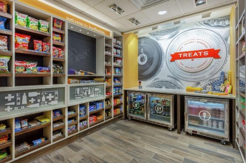 Hampton Inn & Suites Burlington - image 9