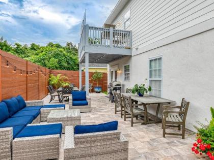 Luxe Butler Beach Retreat - 3-Minute Walk to Beach Duplex