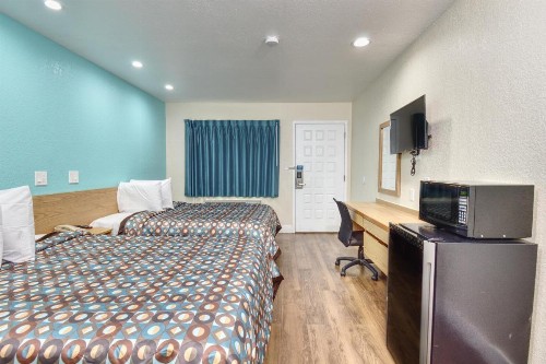 Vagabond Inn Buttonwillow North I-5 - image 12