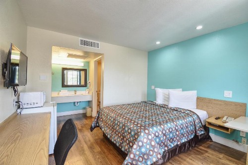 Vagabond Inn Buttonwillow North I-5 - image 18