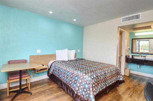 Vagabond Inn Buttonwillow North I-5 - image 21