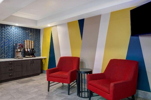 Motel 6-Buttonwillow CA Central - image 12