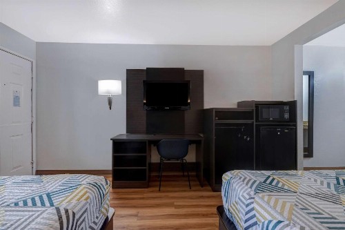 Motel 6-Buttonwillow CA Central - image 20