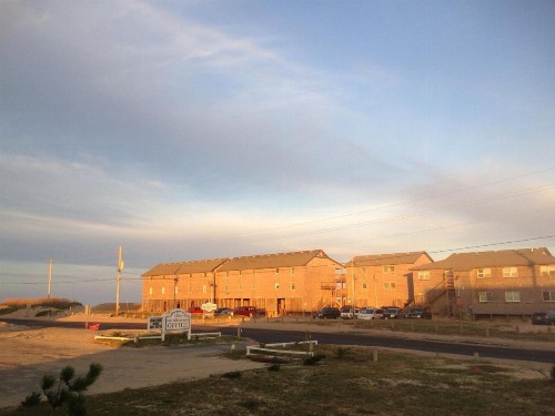 Cape Hatteras Motel - image 9