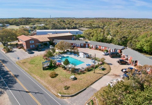 Cape Pines Motel Hatteras Island
