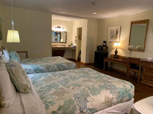 Cape Pines Motel Hatteras Island - image 45