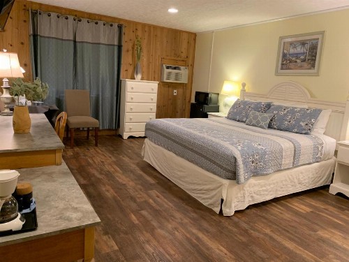 Cape Pines Motel Hatteras Island - image 46