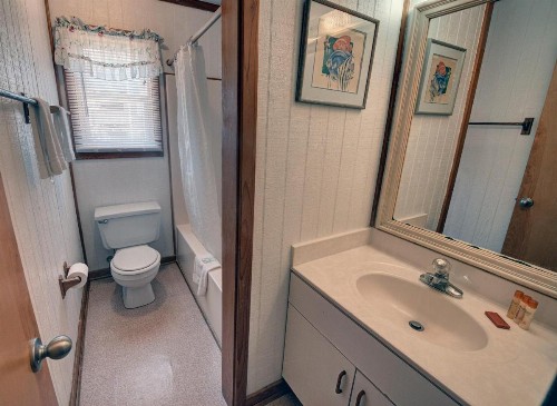 Outer Banks Motel - image 22