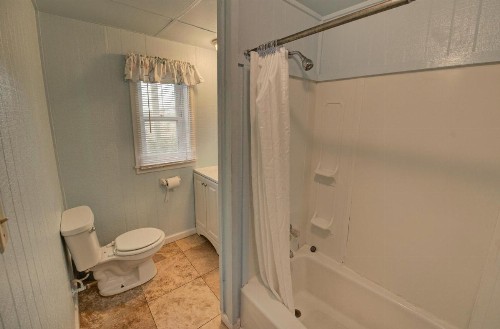 Outer Banks Motel - image 6