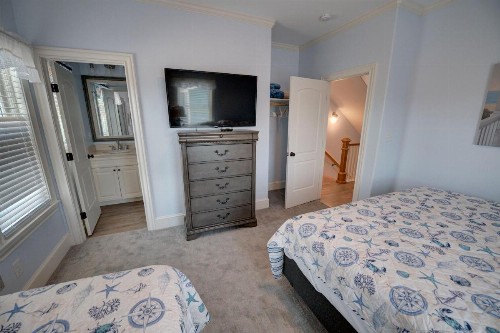 Outer Banks Motel - Village Accommodations - image 11