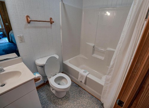 Outer Banks Motel - Village Accommodations - image 23