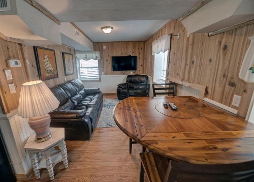 Outer Banks Motel - Village Accommodations - image 5