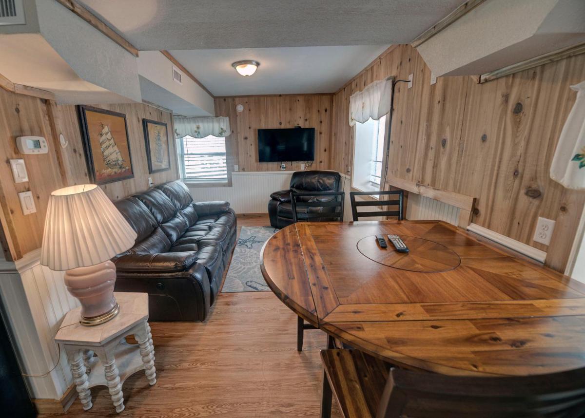 Outer Banks Motel - Village Accommodations - image 5