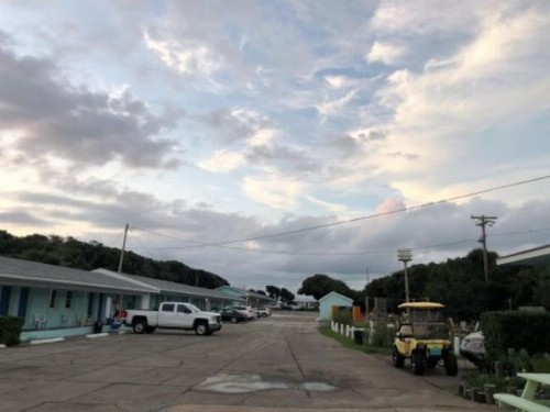 Swell Motel - image 19