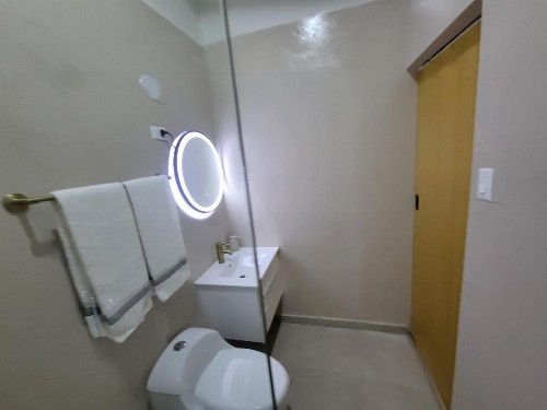 Luichy's Guest House - image 32