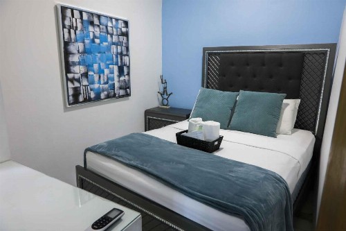 Luichy's Guest House - image 39