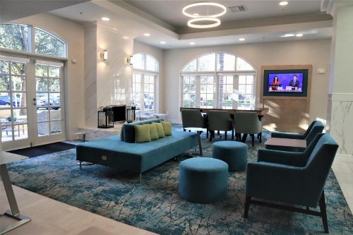 Hilton Garden Inn Calabasas - image 15