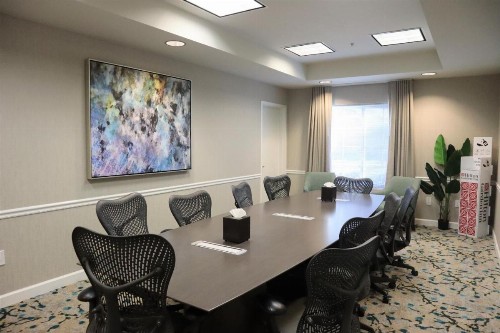 Hilton Garden Inn Calabasas - image 21