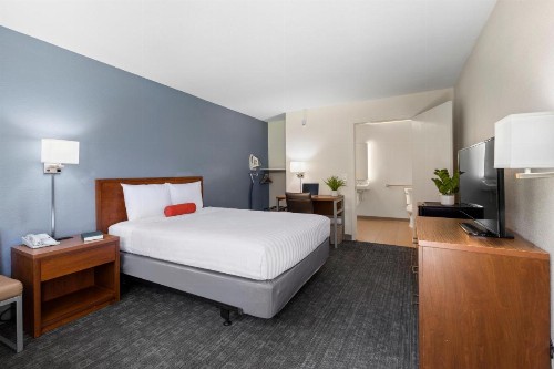 Good Nite Inn Calabasas - image 12