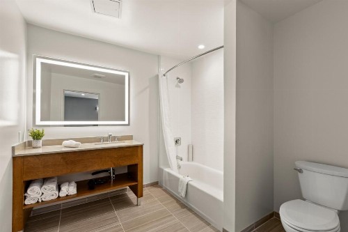 Good Nite Inn Calabasas - image 7