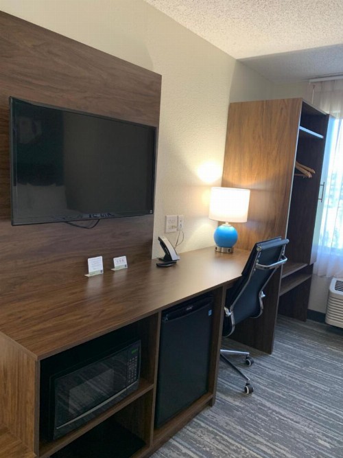 Red Roof Inn & Suites California MD - NAVAIR - image 27