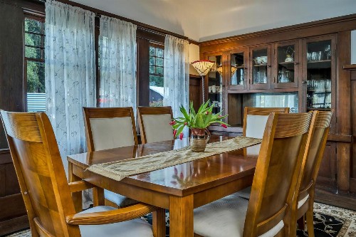 Craftsman Inn - image 11