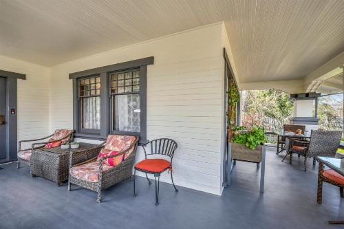 Craftsman Inn - image 22