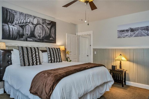 Craftsman Inn - image 49
