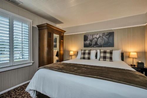 Calistoga Wine Way Inn - image 40