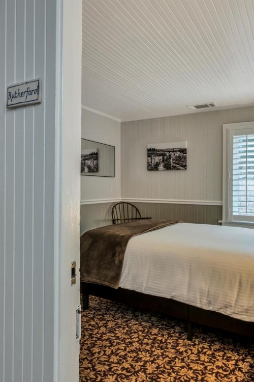 Calistoga Wine Way Inn - image 49