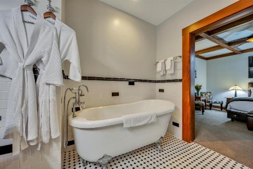 Calistoga Wine Way Inn - image 7