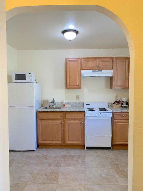Carlin's Cottage Court - image 44