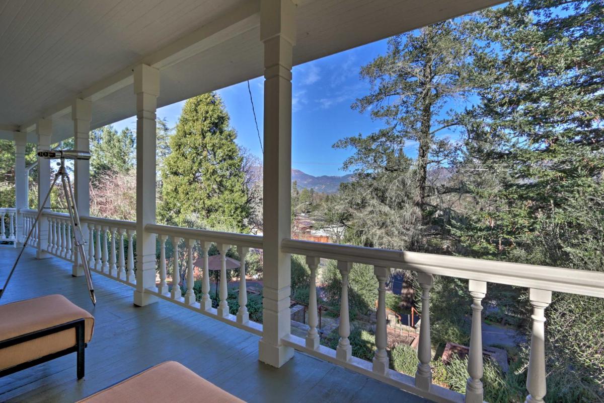 Luxury Calistoga Home w/Pool Hot Tub & Grill! - image 4
