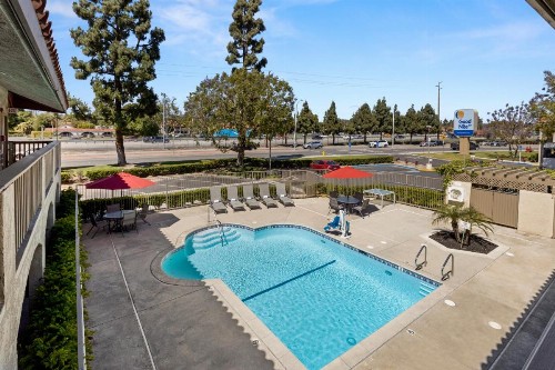 Good Nite Inn Camarillo - image 1
