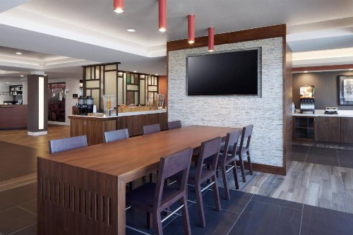 Fairfield Inn & Suites By Marriott Camarillo - image 24