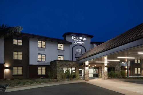 Fairfield Inn & Suites By Marriott Camarillo - image 3