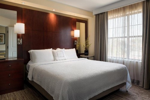 Residence Inn by Marriott Camarillo - image 14