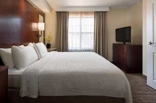 Residence Inn by Marriott Camarillo - image 9