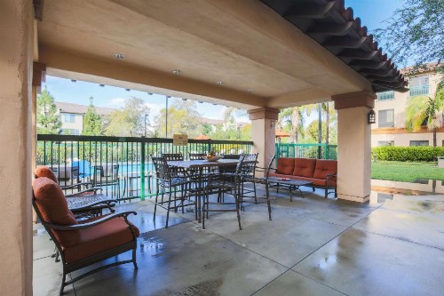 Hampton Inn & Suites Camarillo - image 4