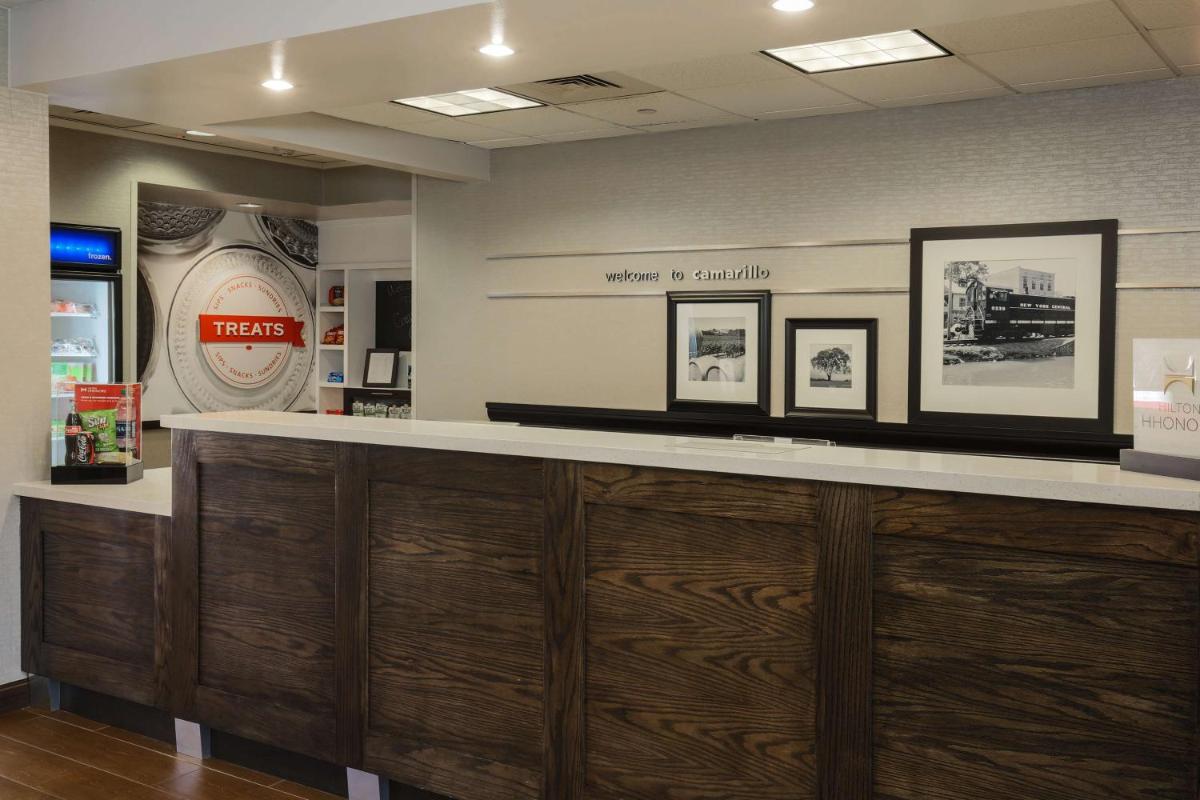 Hampton Inn & Suites Camarillo - image 7