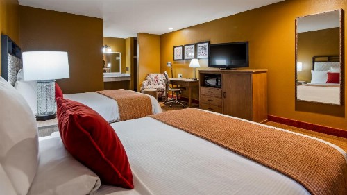 SureStay Hotel by Best Western Camarillo - image 11