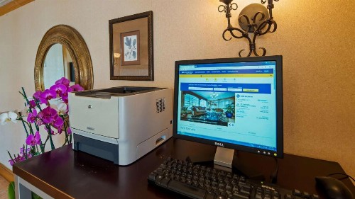 SureStay Hotel by Best Western Camarillo - image 12