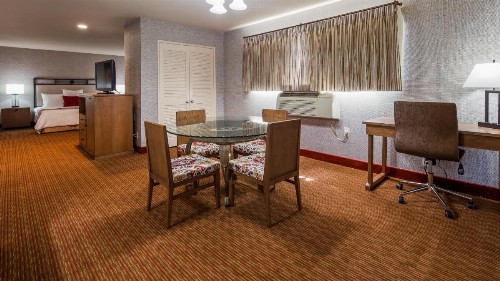 SureStay Hotel by Best Western Camarillo - image 6