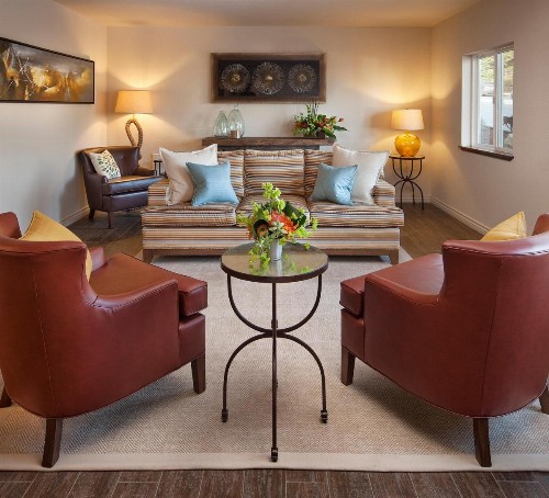 Cambria Landing Inn and Suites - image 39