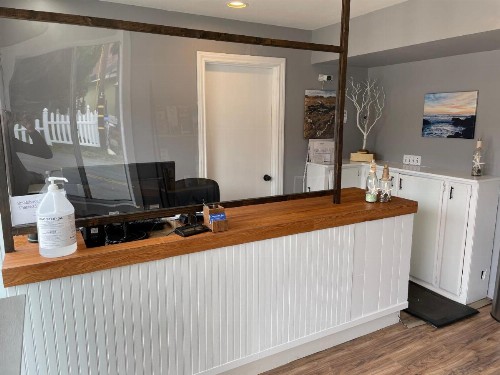 Creekside Inn Downtown - image 22
