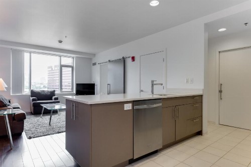 Global Luxury Suites at Kendall East - image 11