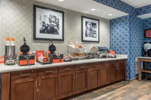 Hampton Inn Camden SC - image 2