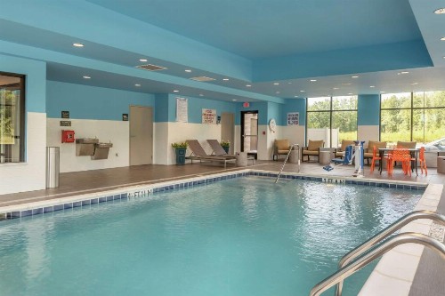 Hampton Inn Camden SC - image 28